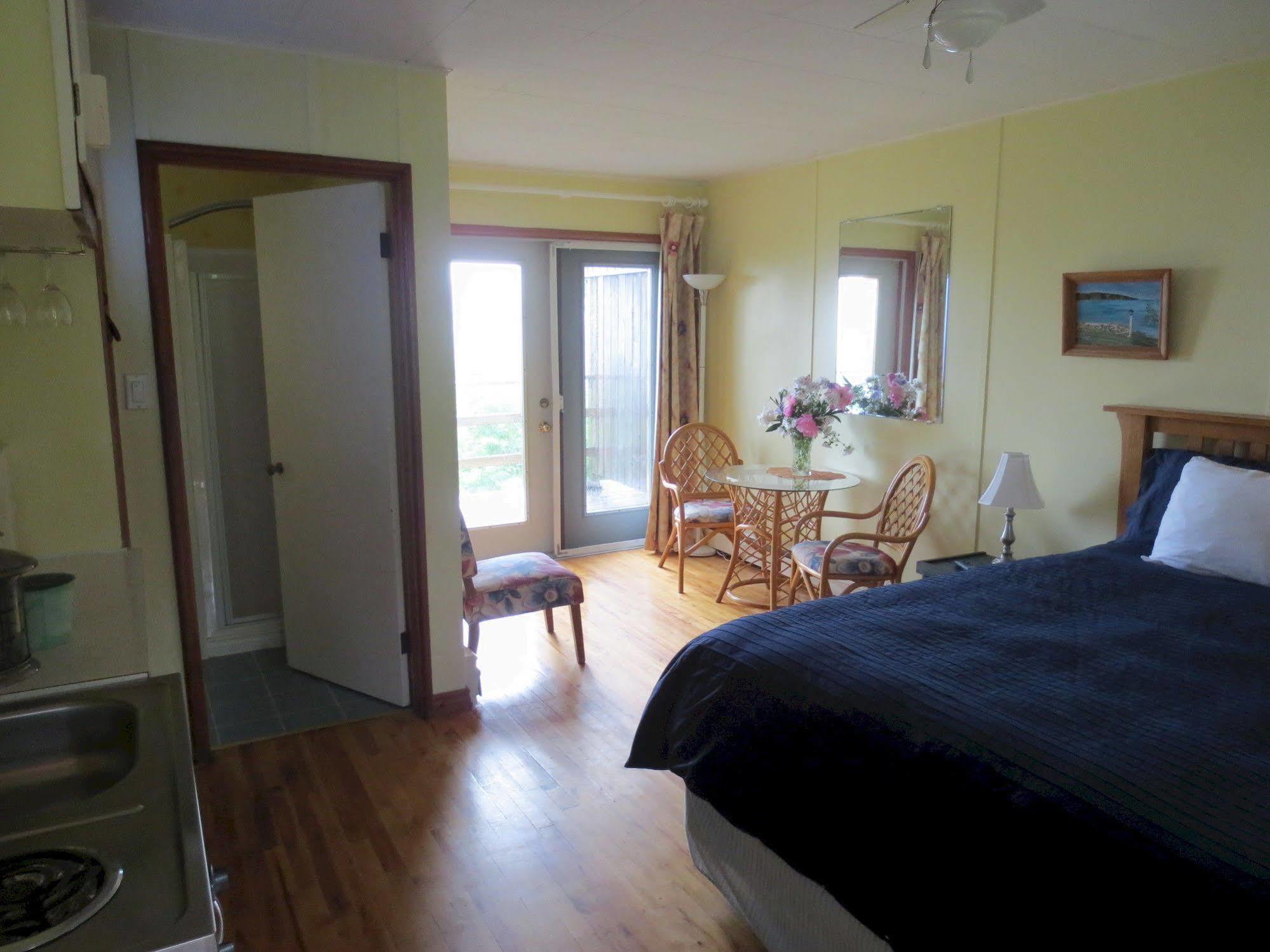 Hedley House Inn Smiths Cove Ngoại thất bức ảnh